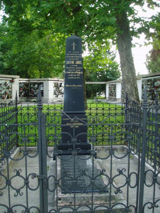 Kecskemét, Béke fasor 71A Hornyik János sírja.jpg Kecskemét, Béke fasor 71A Hornyik János sírja.jpg