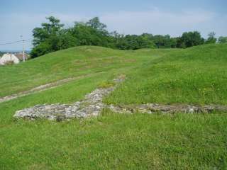 Sopron, Bécsi domb: Nemesis szentély 2.kép.jpg Sopron, Bécsi domb: Nemesis szentély 2.kép.jpg